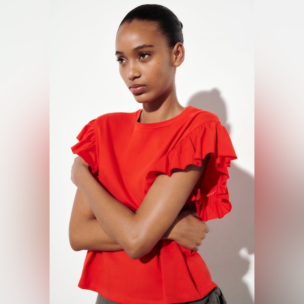 Zara Red ❤️❤️❤️ Ruffled Sleeve Top - Size Small- NWT